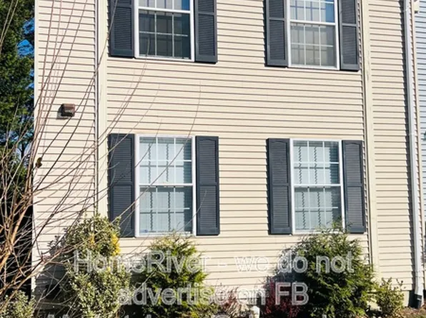 6478 Brickleigh Ct, Alexandria, VA 22315