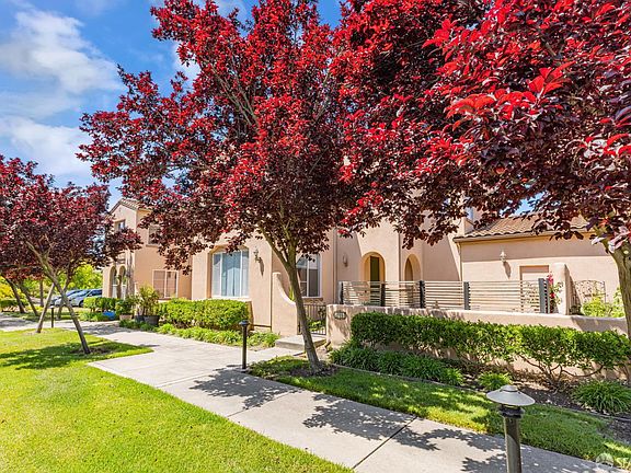 2nd image of 2308 Cedarwood Loop