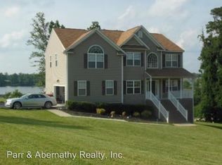 8791 Lake Jordan Ct, North Dinwiddie, VA 23803