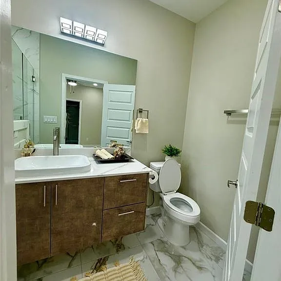 501 N Onyx Ave #1 — Photo 6