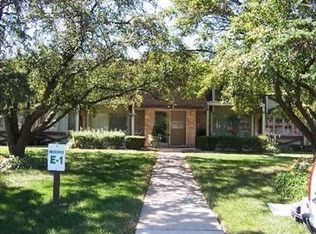 5709 Park Pl APT G2, Crestwood, IL 60418