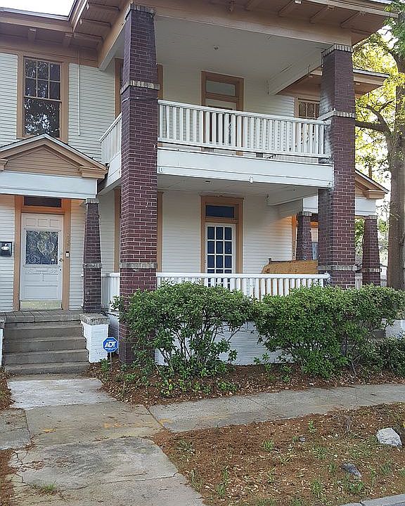 2nd image of 806 E 31st St A And #B