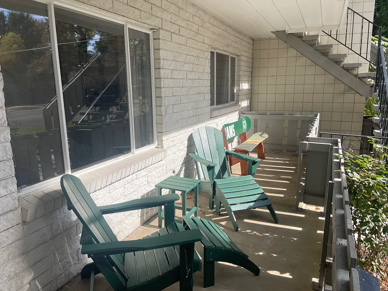 2 bed, 700 sqft, $1,700 — Photo 3