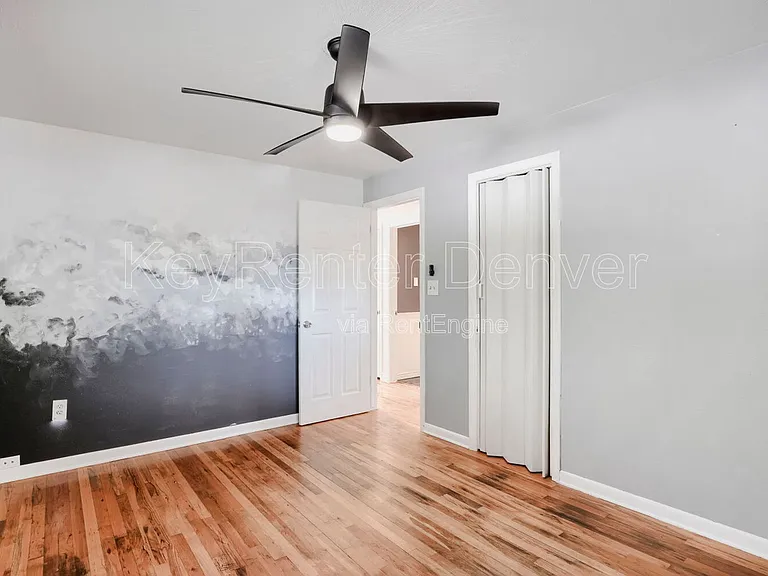330 Depew St — Photo 10