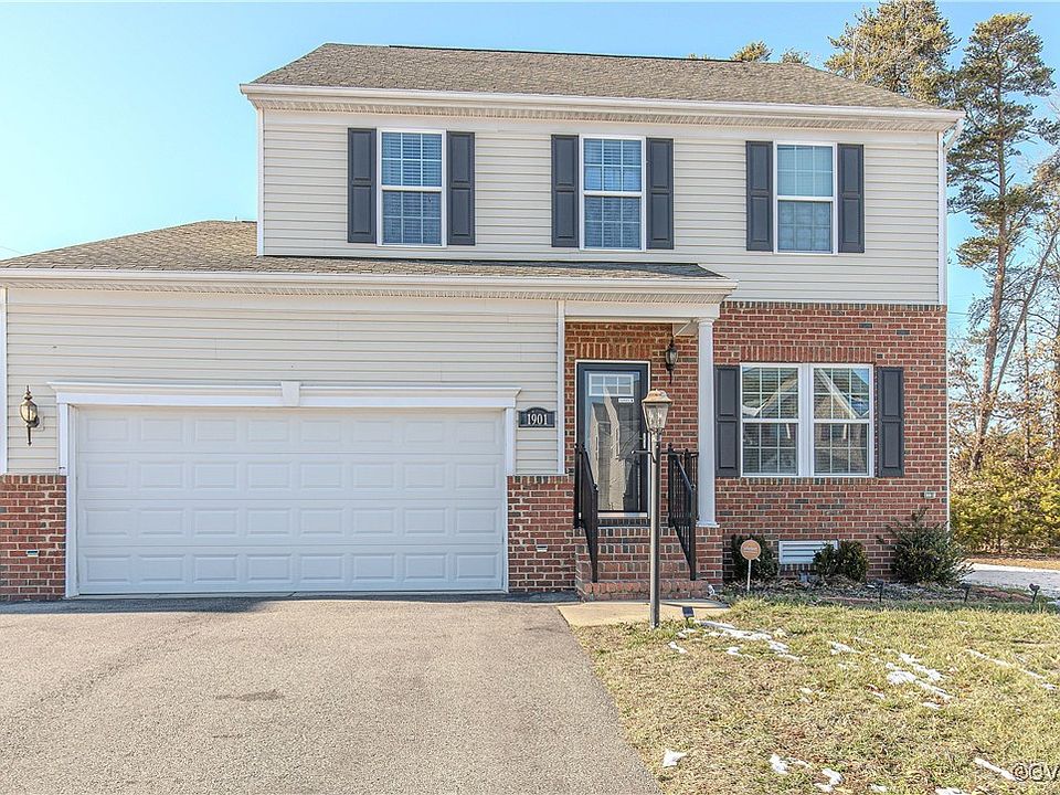 1st image of 1901 Camerons Landing Ln