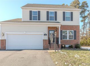 1901 Camerons Landing Ln, Hopewell, VA 23860