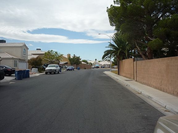 5th image of 6121 American Beauty Ave
