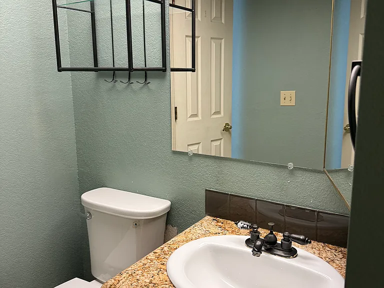 8844 S 51st St #2 — Photo 21