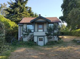 1231 S 101st St, Seattle, WA 98168