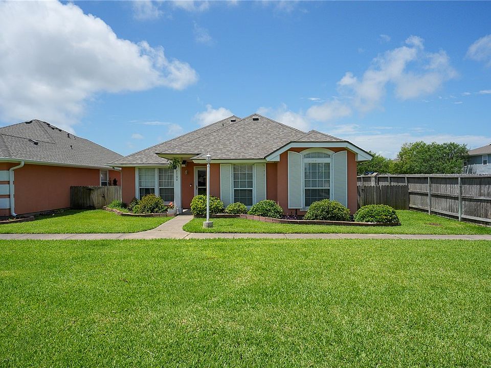 1st image of 2300 Naples Dr