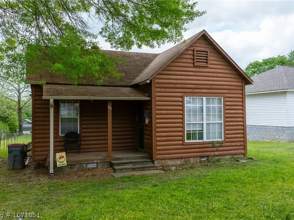 119 W Houston St, Greenwood, AR 72936