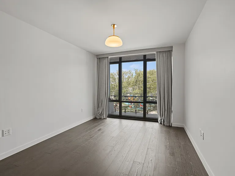 328 Adolphus Ave #606 — Photo 7