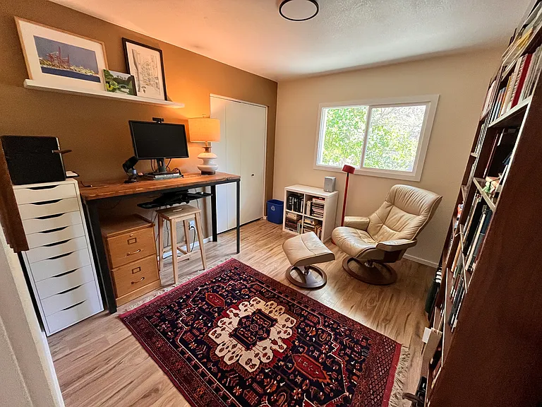 1309 E Julie Dr — Photo 10