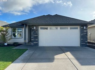 2215 SE Academy St #179, Dallas, OR 97338