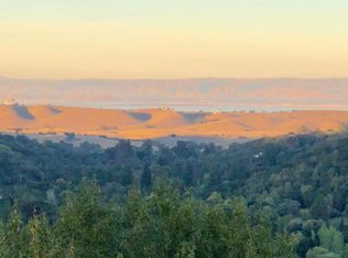 16 Franciscan Rdg, Portola Valley, CA 94028