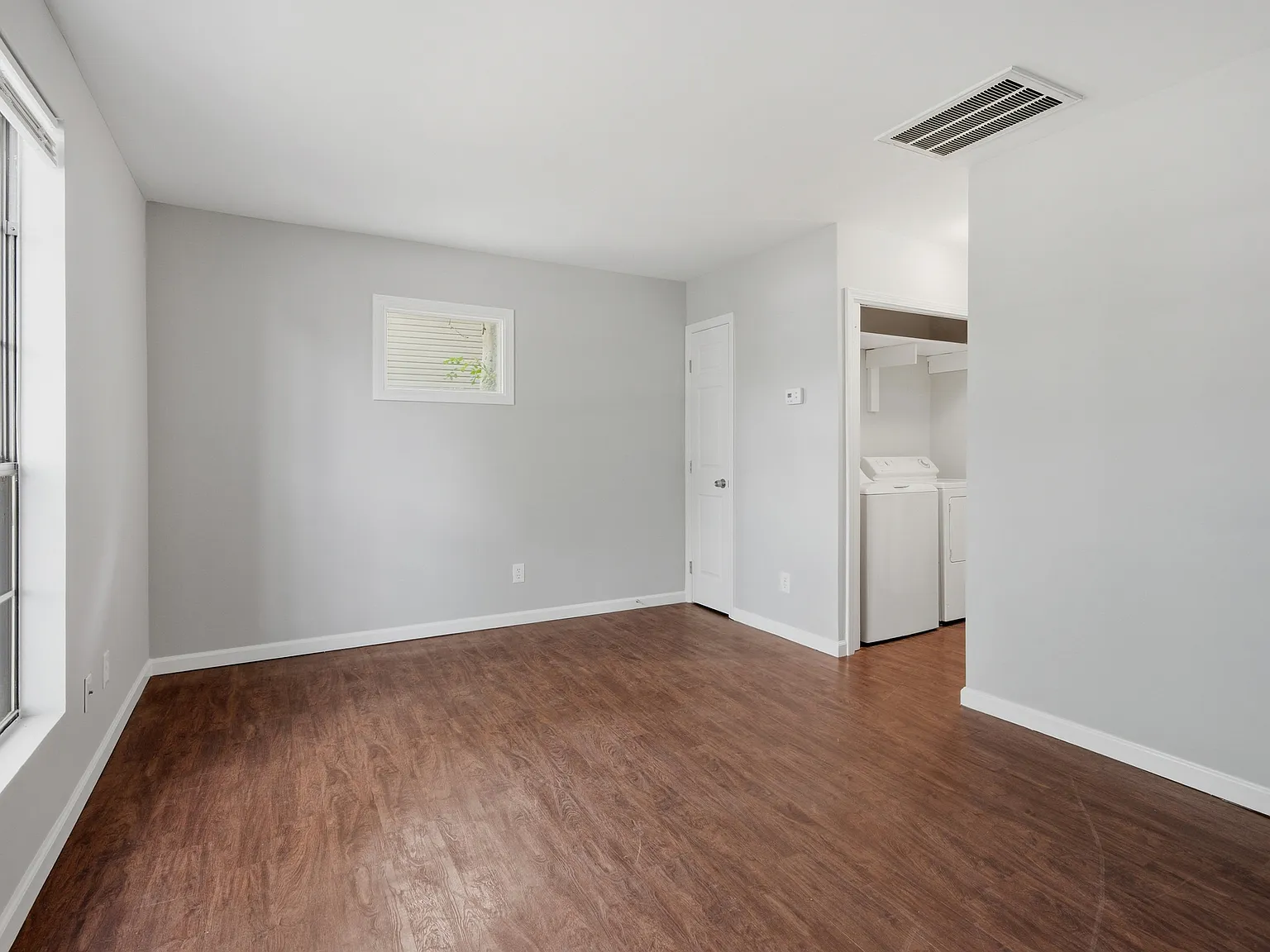 1 bed, 683 sqft, $1,250 — Photo 3