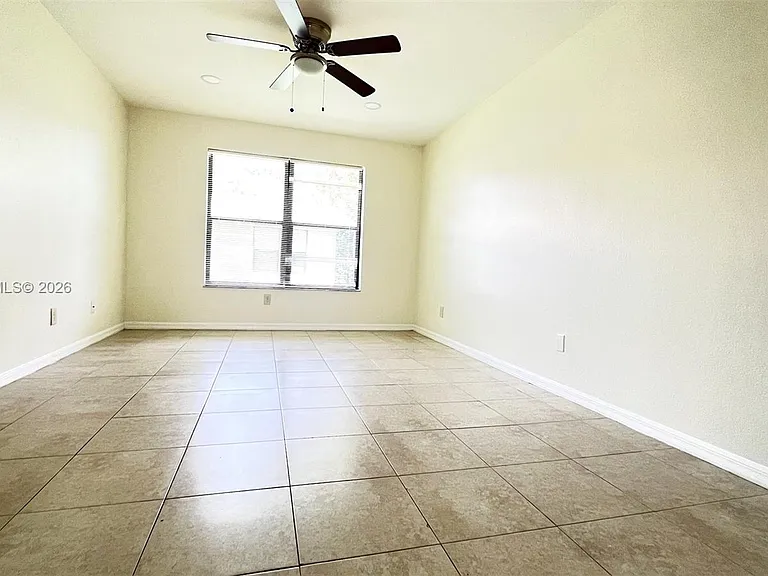5914 Taylor St #1-2 — Photo 11