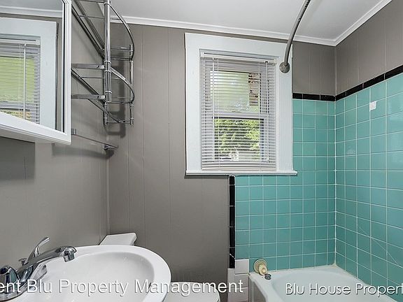 3rd image of 259 Fuller Ave SE #2