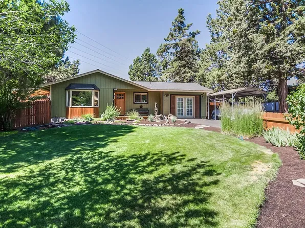 935 SE Douglas St, Bend, OR 97702