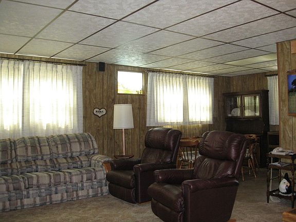 4th image of 158 Broad Oak Dr