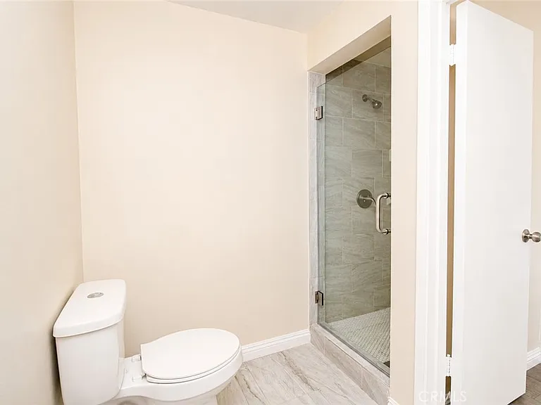 1290 Brightwood St — Photo 12