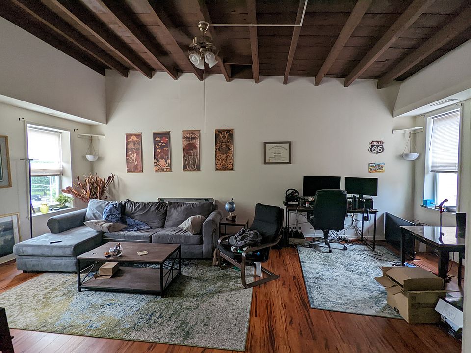 919 Corinthian Ave. Philadelphia, PA