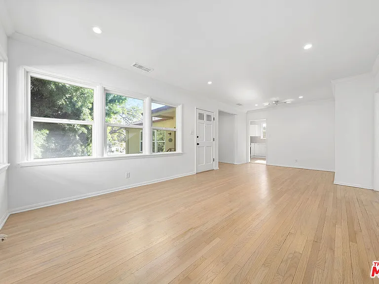 11345 Cashmere St — Photo 10