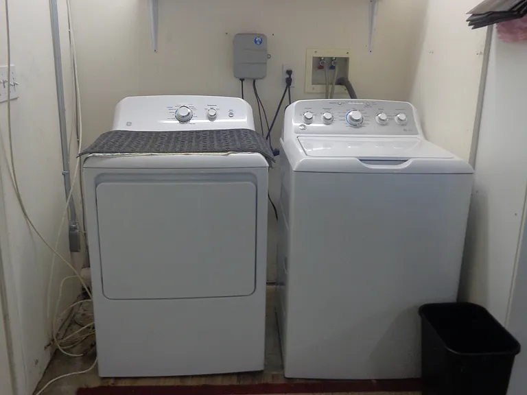 washer and dryer