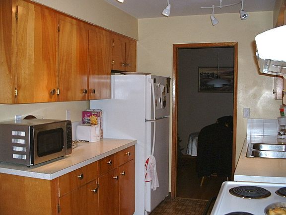 3510 Kitchen