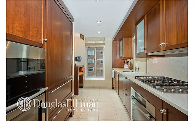 Sold by Douglas Elliman | media 18