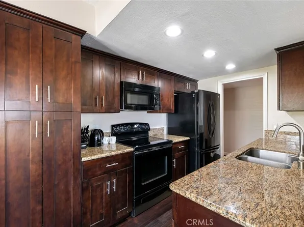 1517 E Garfield Ave APT 53, Glendale, CA 91205