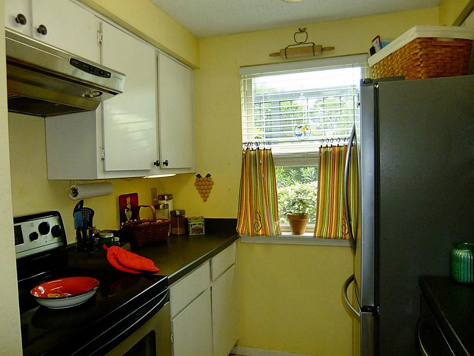 1st image of 5711 Sugar Hill Dr APT 67