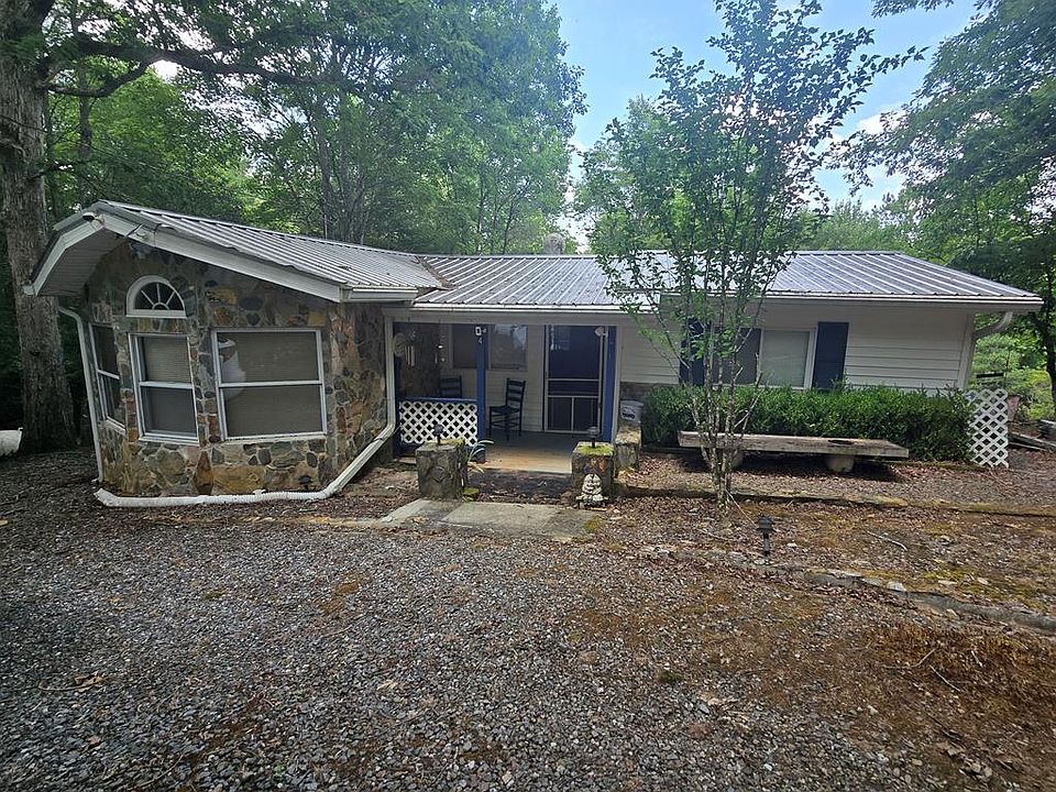1st image of 64 Green Oak Rd