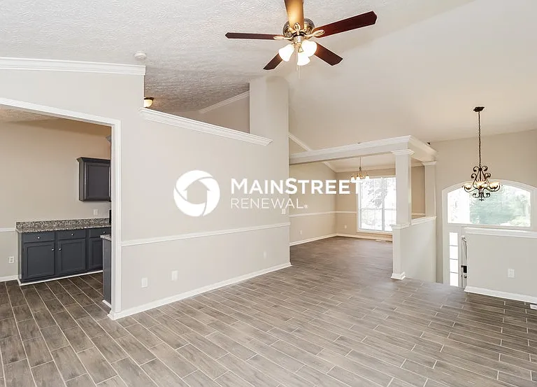 125 Crestworth Ct — Photo 5