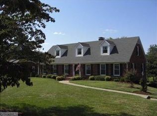 114 Asbury Dr, Kernersville, NC 27284