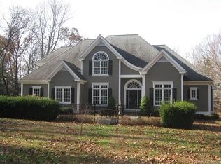 130 Tuttle Rd, Woodbury, CT 06798