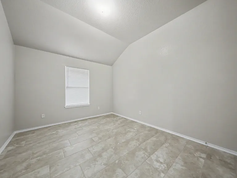 4303 Alleeta Dr, Killeen — Photo 8