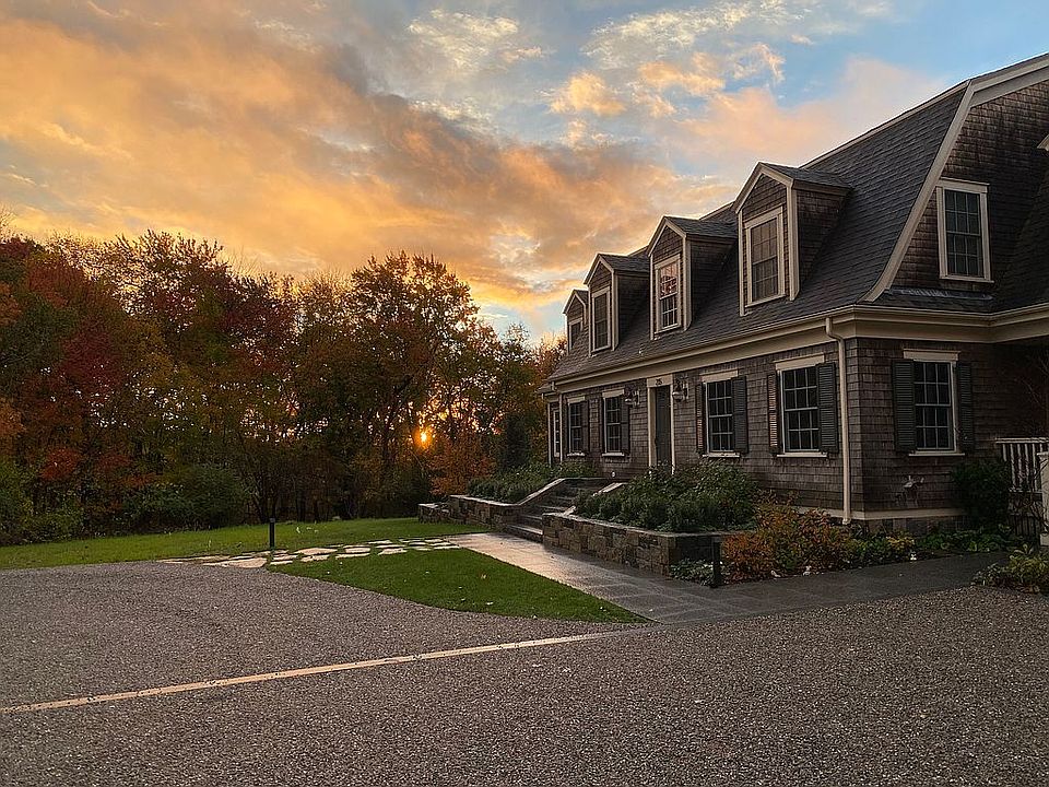 215 Gay St, Westwood, MA 02090 Zillow