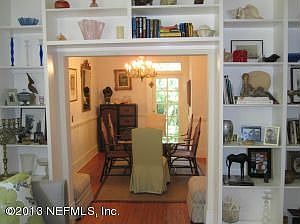 5th image of 2535 Iroquois Ave