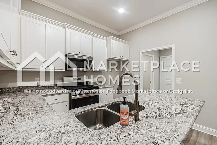 569 Silver Hill Dr — Photo 9