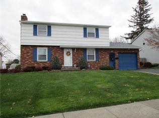 107 Culverton Dr, Rochester, NY 14609