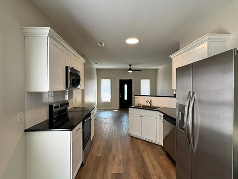 150 Raye Dr — Photo 5