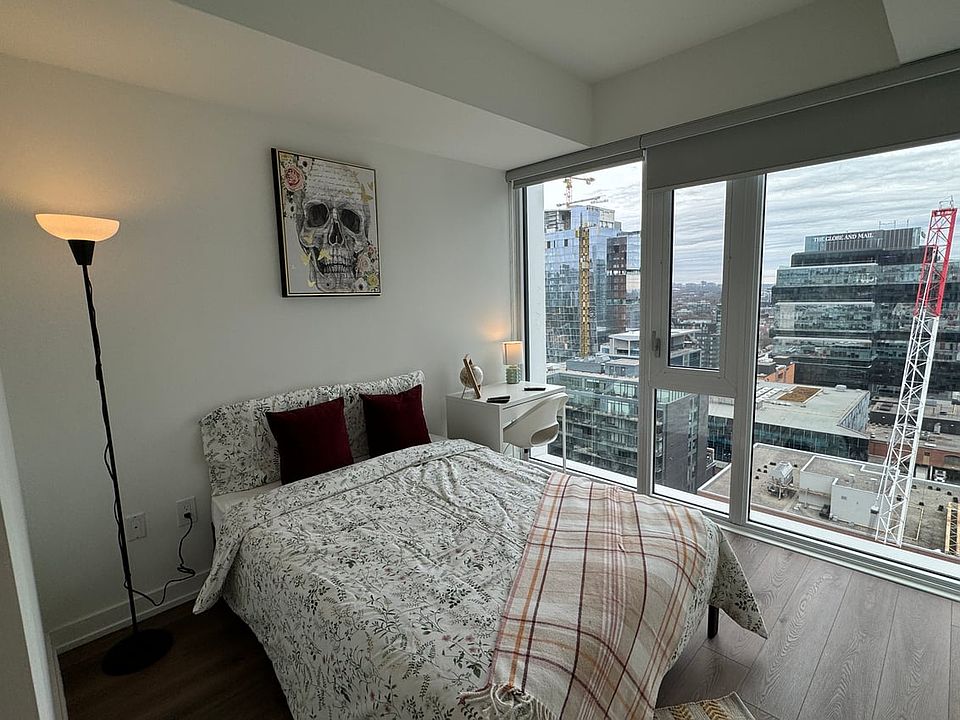 1st image of 158 Front St E #2011A