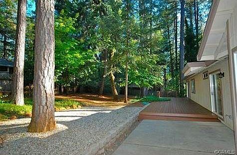 3rd image of 6640 Lincoln Dr