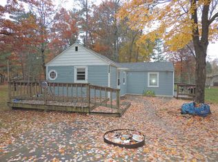 11796 Tracey Ln, Crivitz, WI 54114