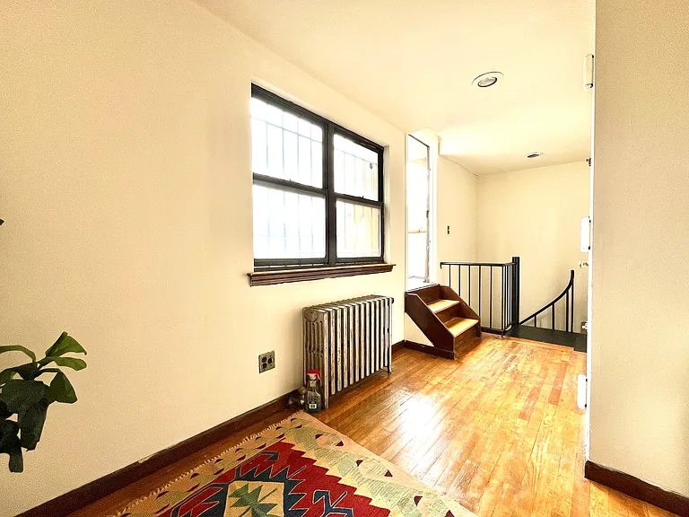 117 W 92nd St #PHA — Photo 10