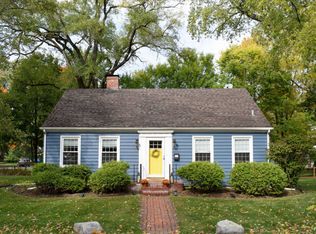 246 S Gladstone Ave, Aurora, IL 60506