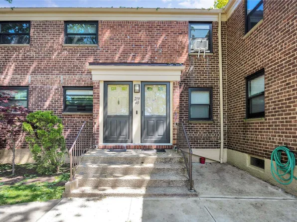 219-40 74th Avenue #2, Oakland Gardens, NY 11364