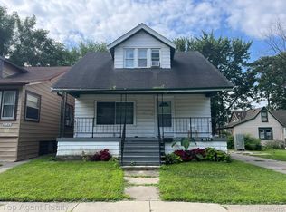 8074 Jackson Ave, Warren, MI