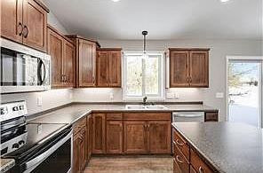4th image of 11493 54th St SE